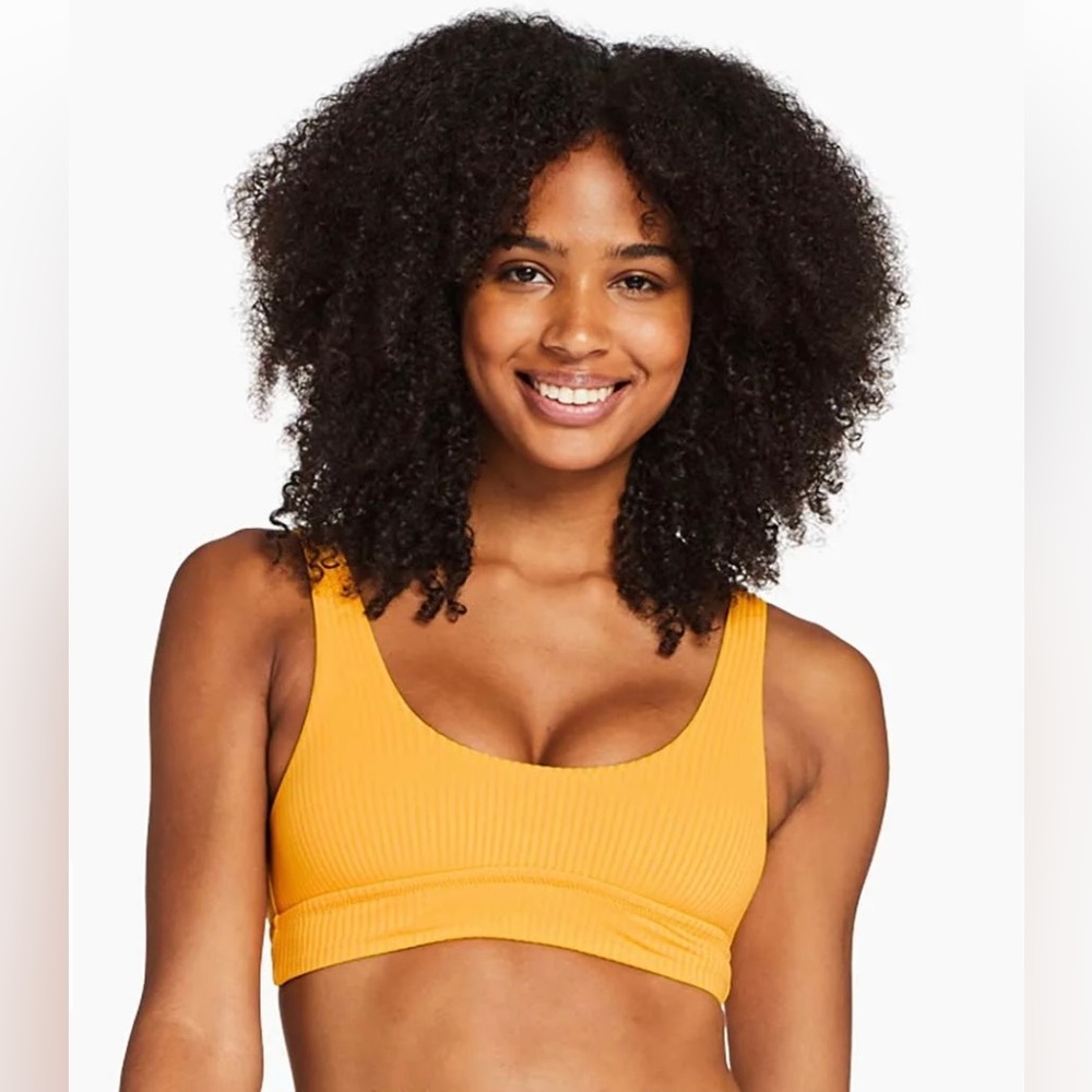 Vitamin A Siena top and high waisted Siena bottoms